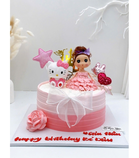  Bánh kem công chúa dành cho bé gái 4 tuổi