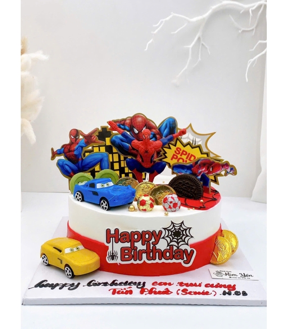 Mẫu bánh kem dành cho trai lên 7 tuổi yêu thích người nhện hot 