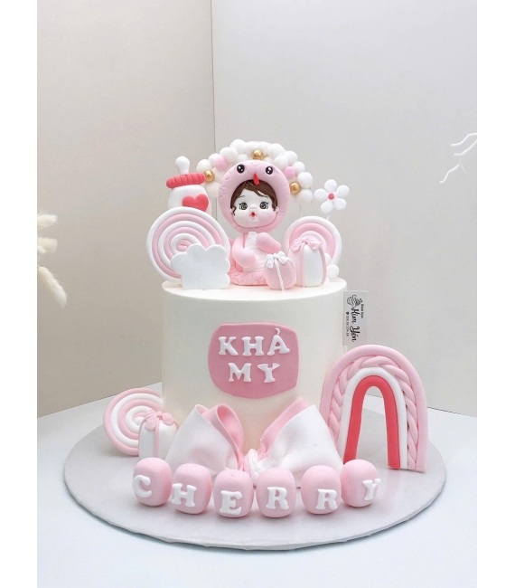 Bánh kem thôi nôi bé gái tuổi tỵ tone hồng 
