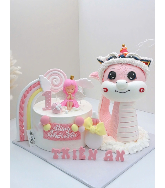  Bánh kem dành cho bé gái tuổi tỵ kết hợp bánh kem nhỏ xinh