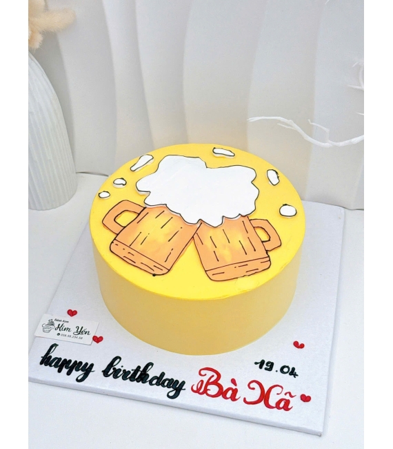 Tổng hợp mẫu bánh kem vẽ hình ly bia cụng nhau 