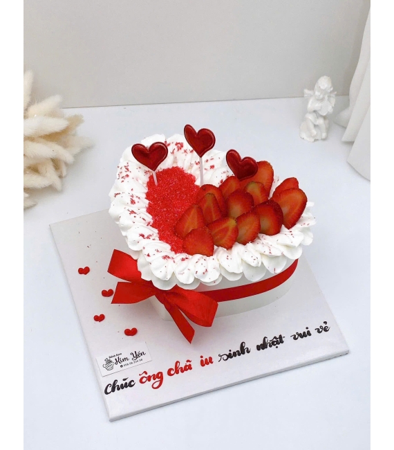 Tổng hợp mẫu bánh kem trái cây đẹp 2026 tặng anh yêu trái tim đỏ