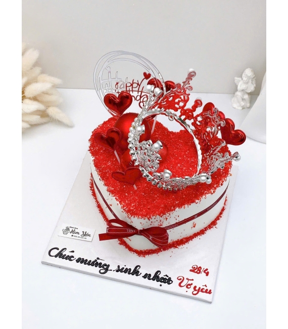 Bánh kem kỉ niệm ngày cưới hot kèm vương miện