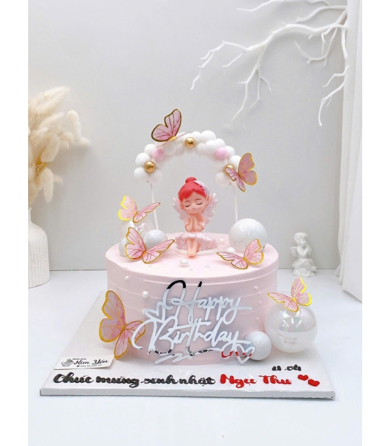 Mẫu bánh kem công chúa hot tại Kim Yến