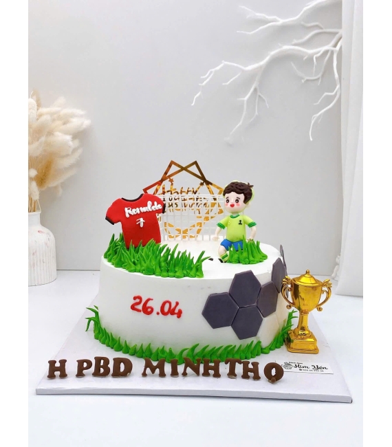 Bánh kem dành cho bé trai lên 8 tuổi hot năm nay