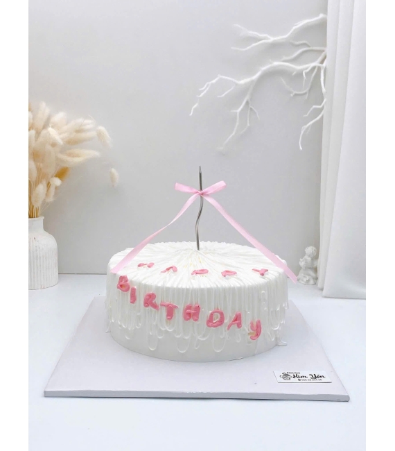 Bánh kem tặng nữ mẫu đẹp hot 2026