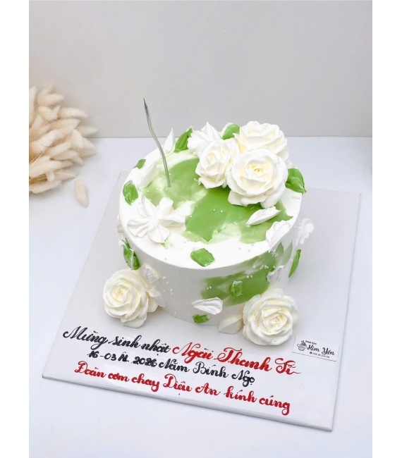 Bánh kem tặng nữ mẫu đẹp nhất hiện nay