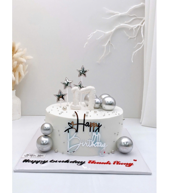 Bánh kem tặng nữ lên 17 tuổi 