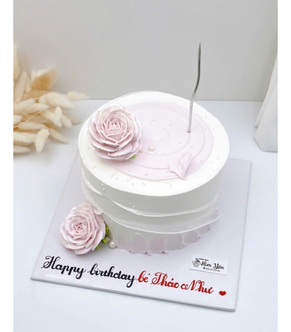 Bánh kem đẹp dành cho nữ 19 tuổi 