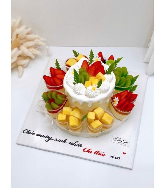 Bánh Kem Trái Cây kết hợp với những sét bánh 