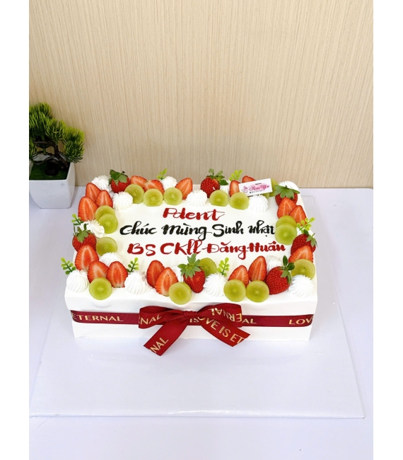 Bánh Kem Trái Cây chúc mừng ngày điều dưỡng 12/05