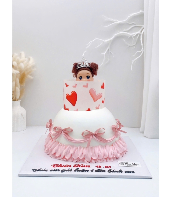 Bánh kem dành bé gái váy chảy công chúa hot trend
