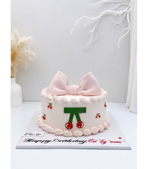 Bánh Kem Hàn Quốc đáng yêu kèm quả táo xinh chibi