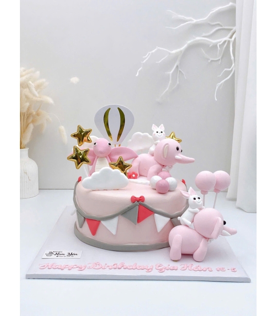Bánh Kem bánh thôi nôi cho bé gái yêu thích tone hồng 