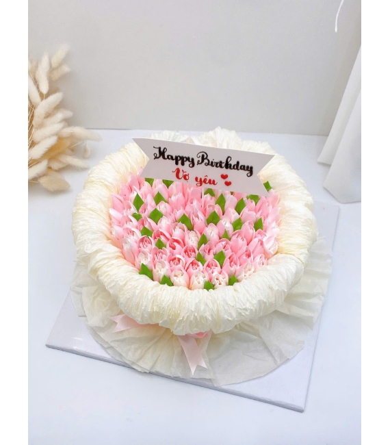 Bánh kem tạo hình bó hoa tulip 