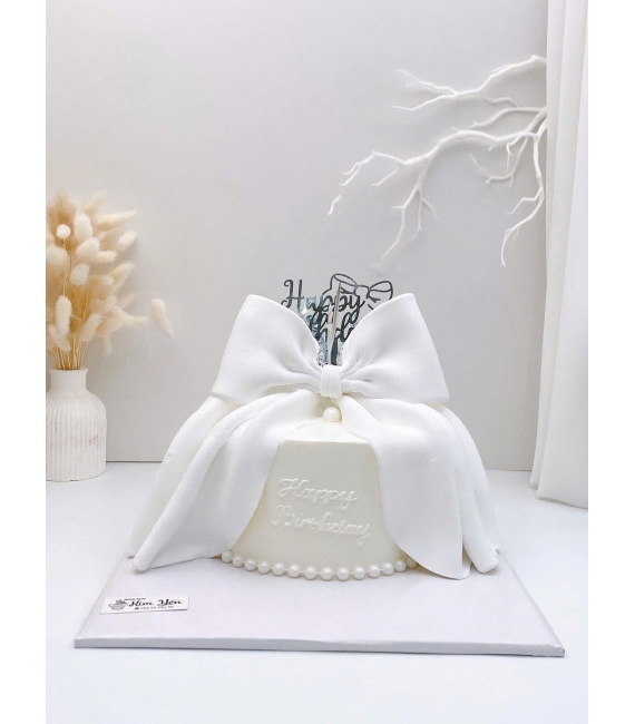 Bánh kem trang trí nơ fodant đẹp 