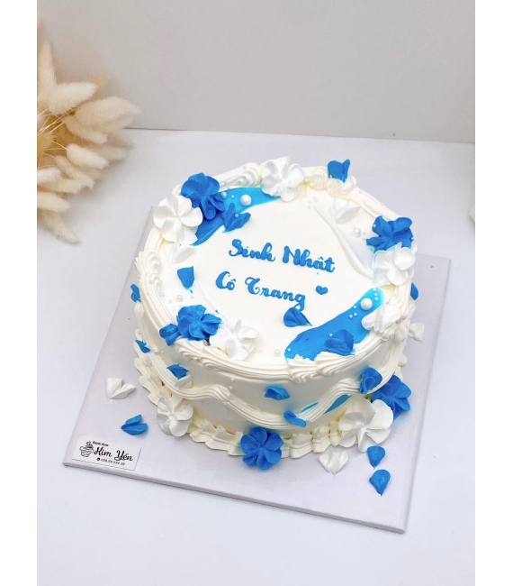 Bánh Kem Hàn Quốc tặng sinh nhật cô giáo