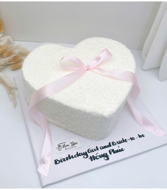 Bánh kem sinh nhật tặng nữ lên 26 tuổi trái tim 