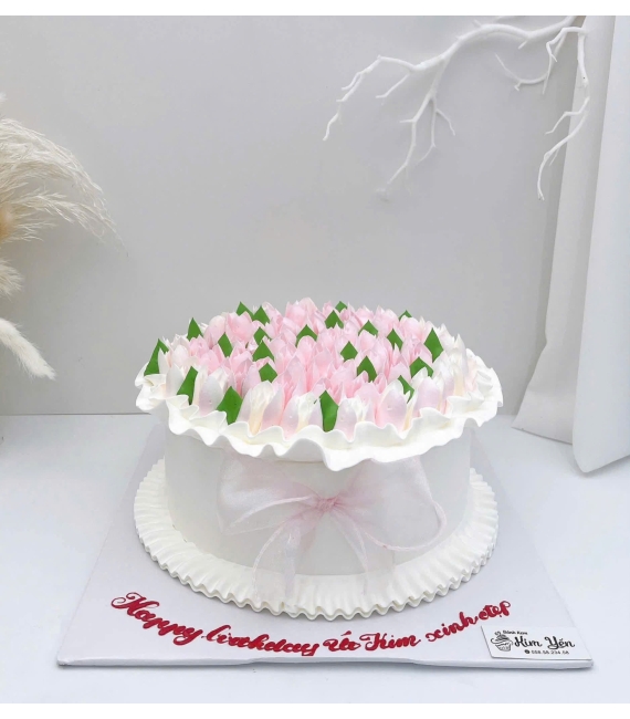 Bánh kem tạo hình bông hoa tulip đẹp 