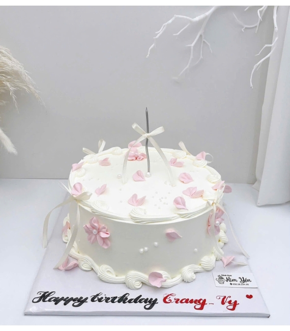 Bánh kem tone hồng tặng nữ 19 tuổi 